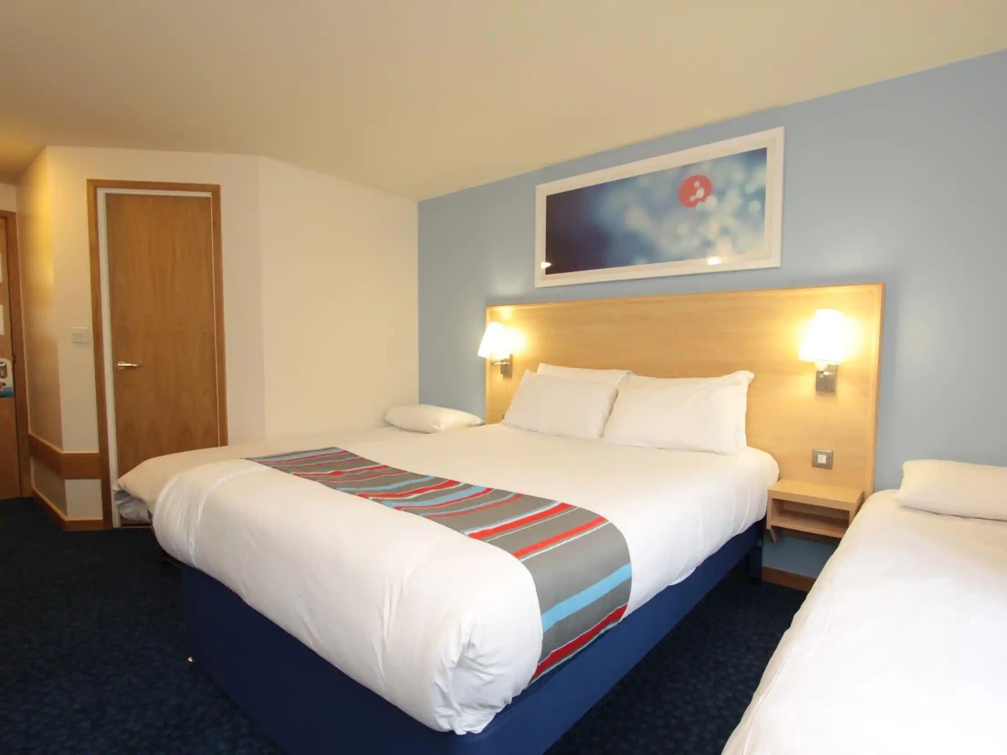 Travelodge Kings Cross Royal Scott London Exterior photo
