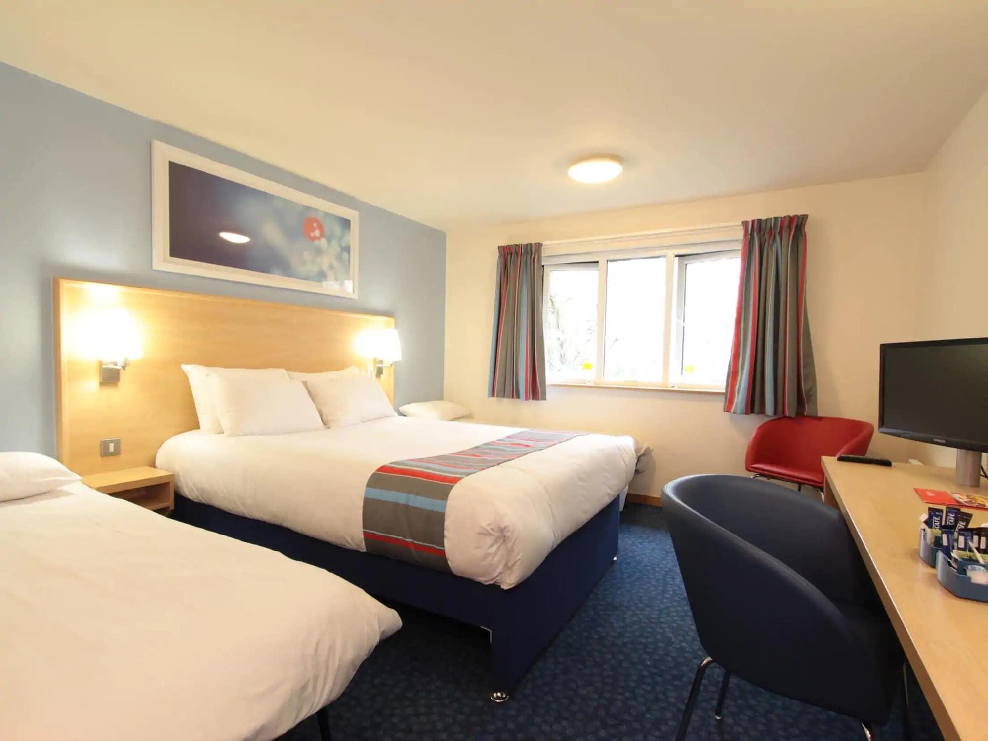 Travelodge Kings Cross Royal Scott London Exterior photo