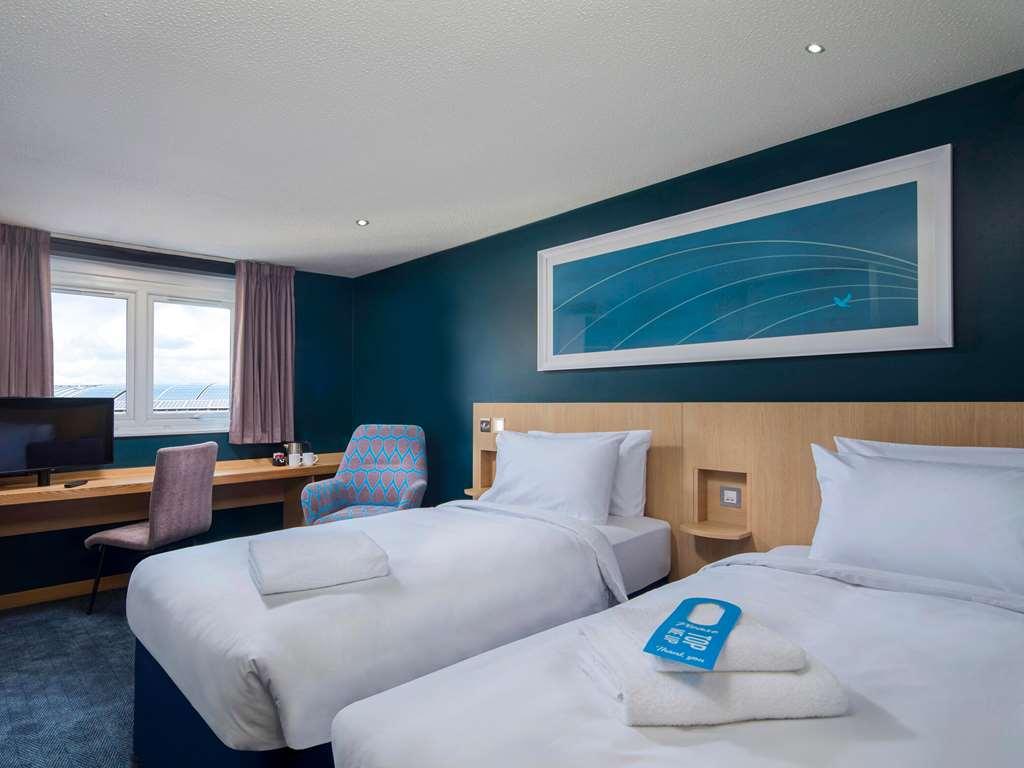 Travelodge Kings Cross Royal Scott London Room photo