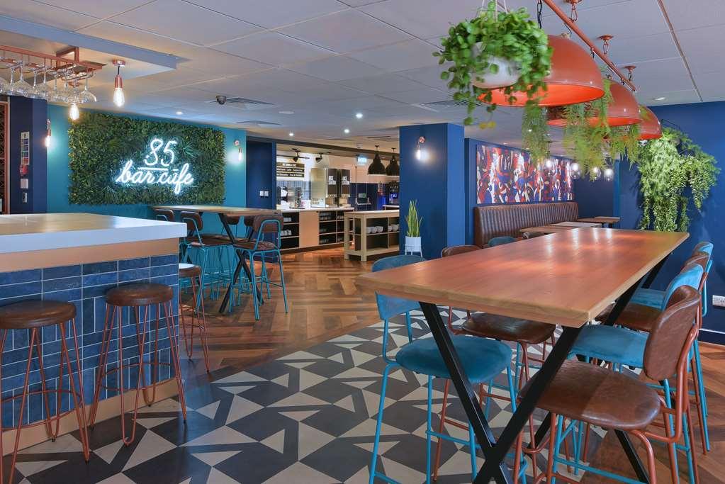 Travelodge Kings Cross Royal Scott London Restaurant photo