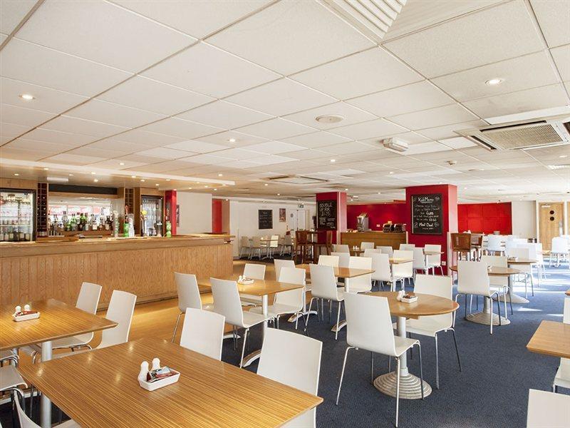 Travelodge Kings Cross Royal Scott London Exterior photo