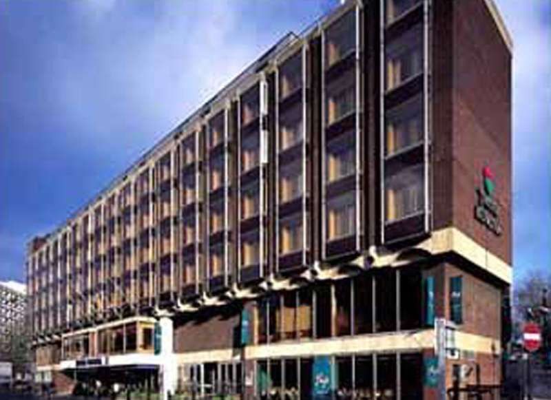 Travelodge Kings Cross Royal Scott London Exterior photo