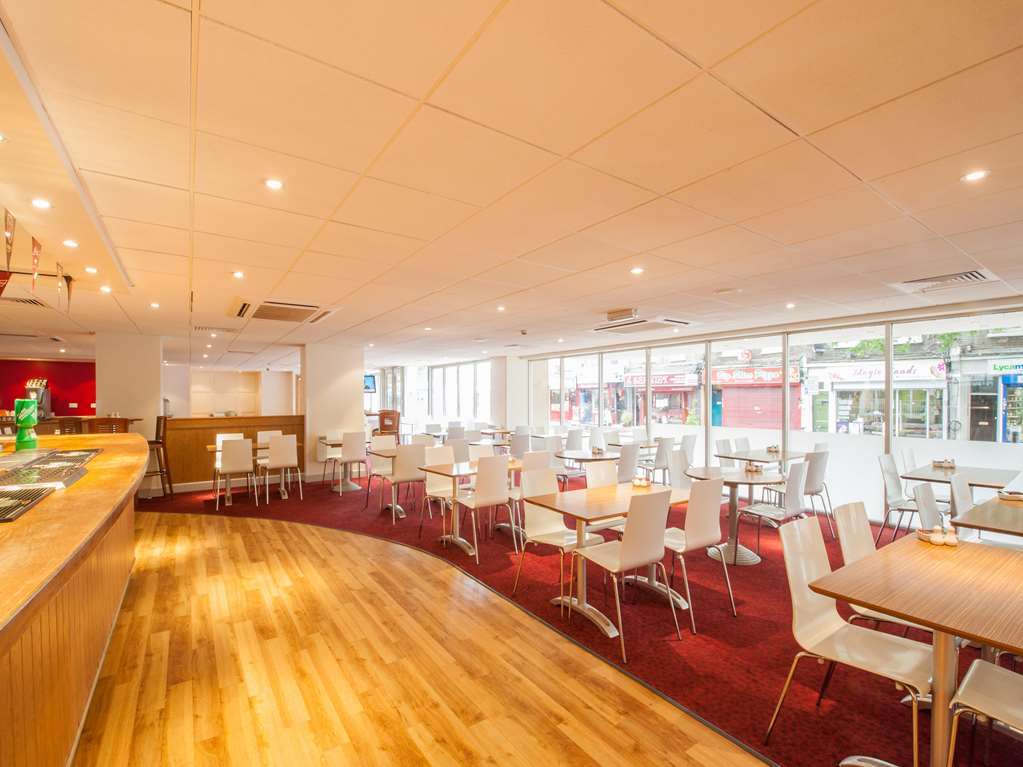 Travelodge Kings Cross Royal Scott London Restaurant photo